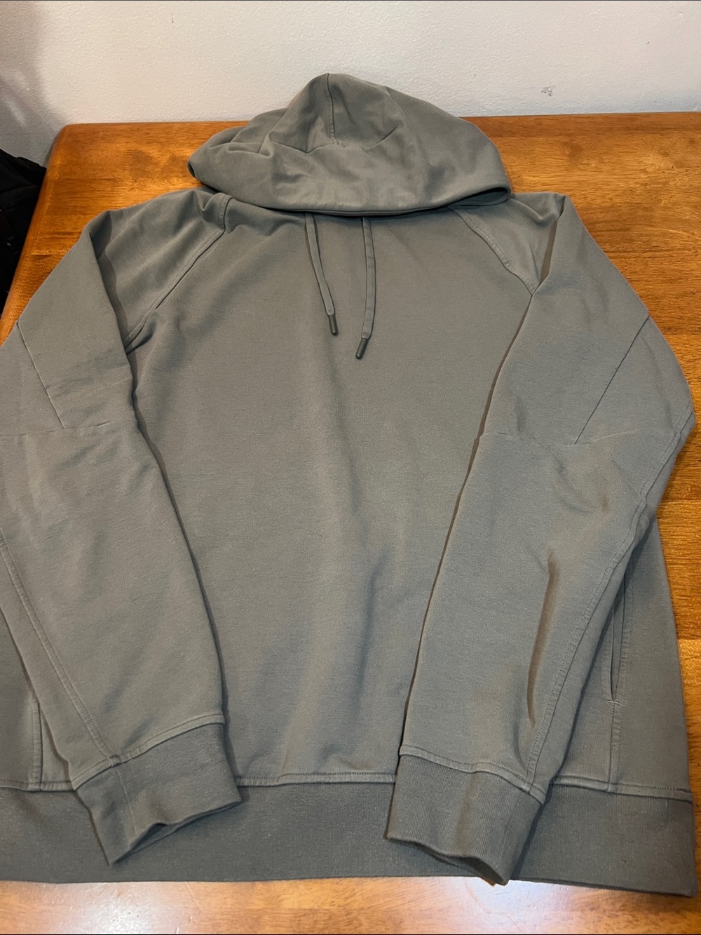 LULULEMON City Sweat pullover hoodie Size LARGE